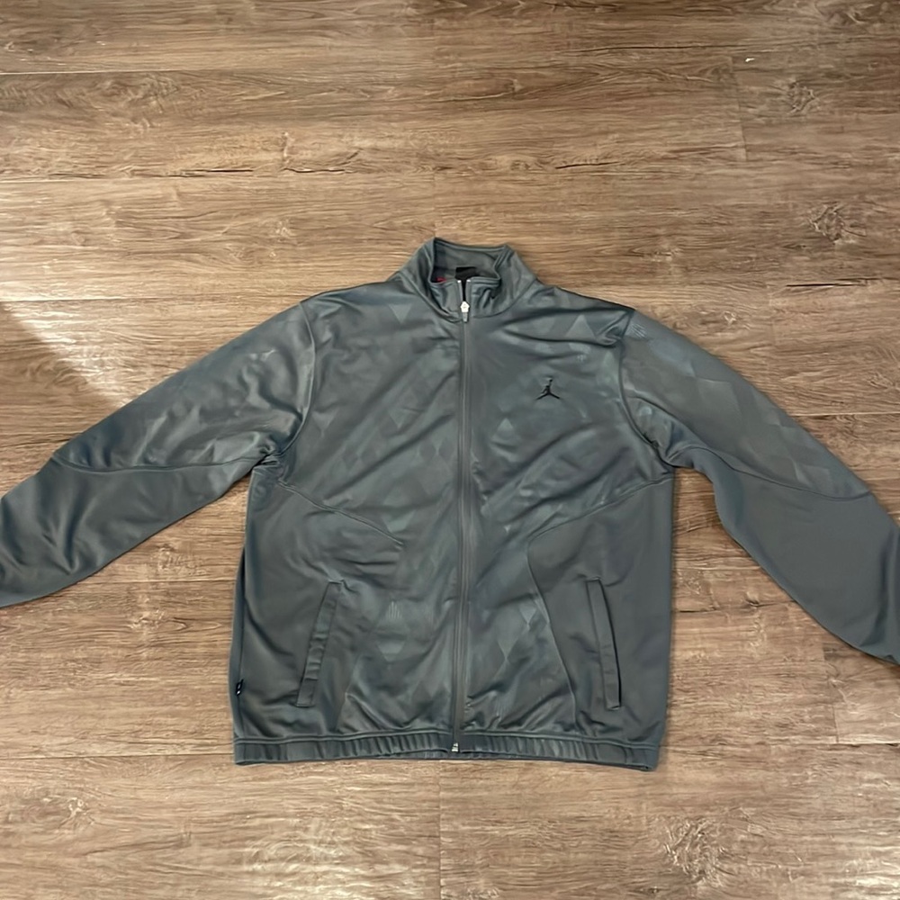 Men’s XL Jordan zip-up jacket